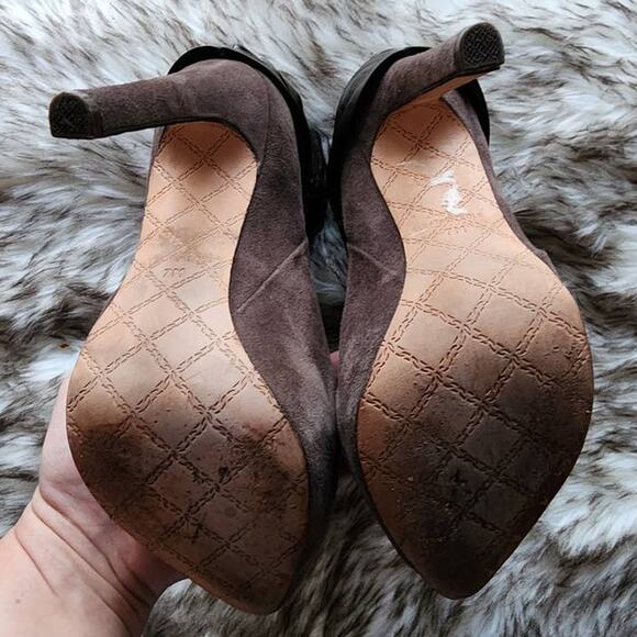 L.A.M.B. Puffy Suede Leather Booties Size 7 - Picture 6 of 10